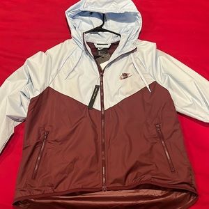 Nike windbreaker